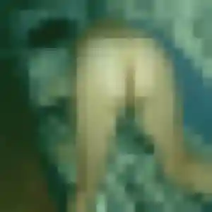 Rania, femme de 30 ans propose rencontre cougar à Marange-Silvange