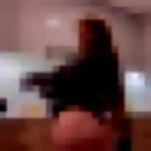 Ilona (32 ans) à Mehun-sur-Yèvre cherche une rencontre ce soir
