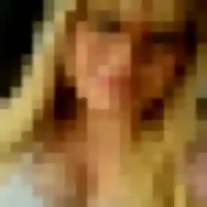 Angelique, 24 ans, disponible à Melesse pour un rencontre cougar