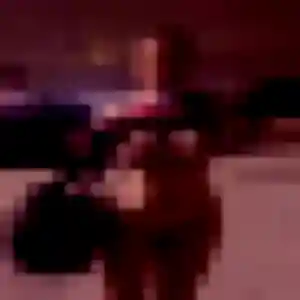 Naomi, 28 ans, connectée à Mèze pour une rencontre coquine