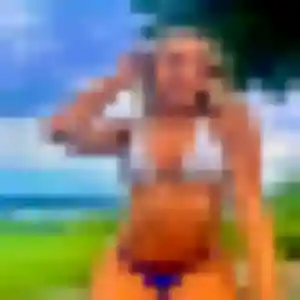 Leila, fille de 23 ans cherche rencontre cougar à Monistrol-sur-Loire