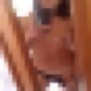 Olivia, 32 ans, disponible à Mons-en-Barœul pour un rencontre cougar