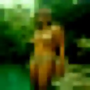 Photo sexy de Paloma, 28 ans à Monts - plan discret