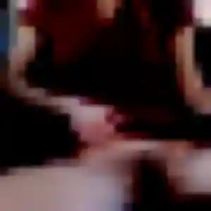 Amel, 25 ans, connectée à Nègrepelisse pour une rencontre coquine