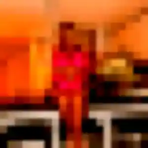 Rencontre Emilie, 45 ans à Neuilly-sur-Seine en privé