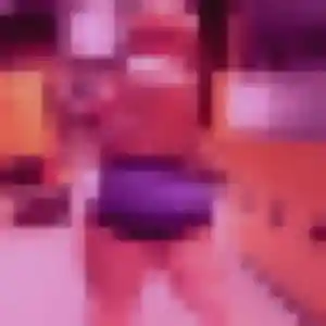Violette, 30 ans, connectée à Nevers pour un rencontre cougar