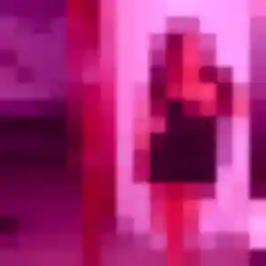 Découvre Dina, 34 ans à Noyal-Châtillon-sur-Seiche en privé