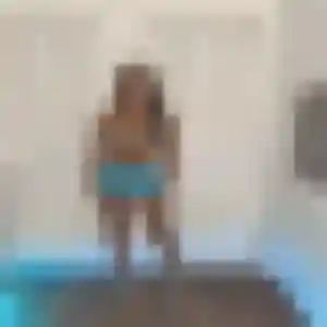 Anne-Laure, 24 ans, dispo pour rencontre cougar à Pérenchies