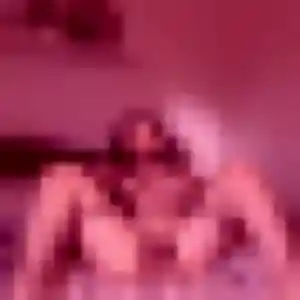 Photo de Julie à Perros-Guirec (38 ans) - rencontre cougar gratuit