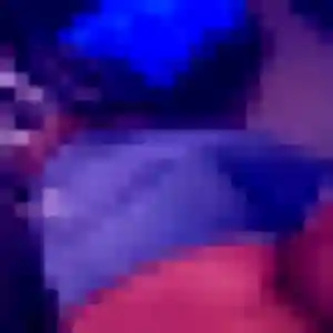 Photo de Valerie à Petite-Île (35 ans) - rencontre cougar anonyme