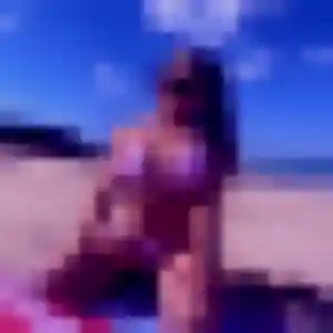 Photo privée de Ophelie, 19 ans à Plescop - rencontre coquine