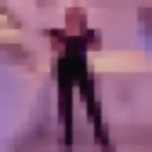 Alienor, 23 ans, cherche un rencontre cougar à Ploumagoar