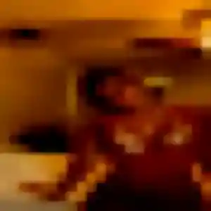Claire (37 ans) à Puteaux propose un rencontre cougar ce soir