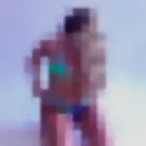 Natasha, 19 ans, en ligne à Quetigny pour une rencontre coquine