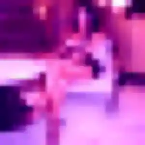 Fleur, femme de 27 ans propose rencontre cougar à Rocbaron