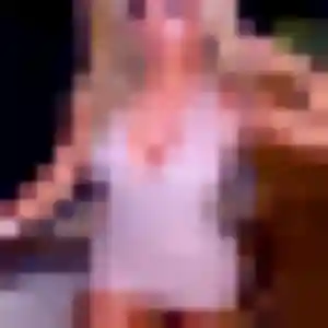 Photo de Priscilla à Rochefort-du-Gard (31 ans) - rencontre cougar anonyme