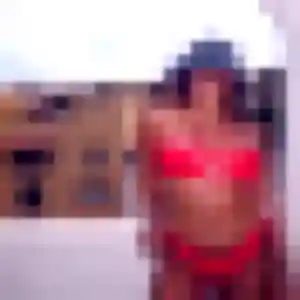 Laura (38 ans) à Ronchin propose une rencontre maintenant