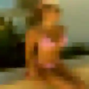 Photo privée de Chiara, 28 ans à Saint-André-de-Cubzac - rencontre sans lendemain