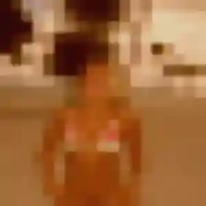 rencontre cougar à Saint-Brieuc : photo de Janine, 26 ans - accès libre