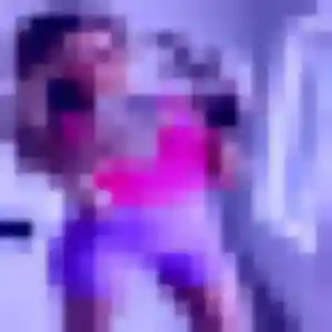 Photo de Lucie à Saint-Clément-de-Rivière (22 ans) - rencontre cougar anonyme