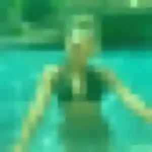 Salome, 38 ans, connectée à Saint-Cyr-sur-Loire pour un rencontre cougar