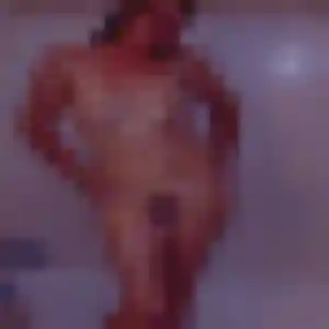 Contacte Nadia, 42 ans à Saint-Florent-sur-Cher gratuitement