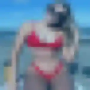 Louisa de Saint-Gervais-les-Bains, 43 ans - rencontre cougar discret