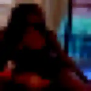 Photo de Cassandre à Saint-Laurent-de-la-Salanque (21 ans) - rencontre cougar discret