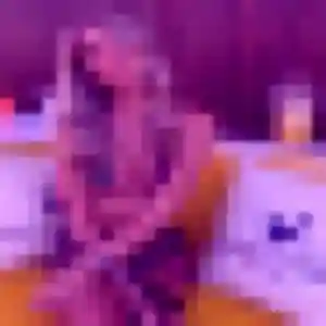 Madeleine, femme de 35 ans cherche rencontre cougar à Saint-Laurent-de-Mure