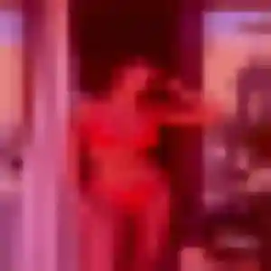rencontre cougar à Sainte-Foy-lès-Lyon : photo de Nora, 22 ans - accès libre
