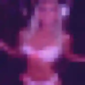Découvre Maeva, 21 ans à Sainte-Geneviève-des-Bois en privé