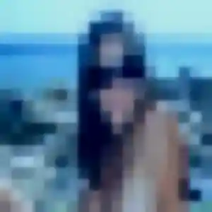 Lola (42 ans) à Sainte-Luce-sur-Loire attend un rencontre cougar ce soir