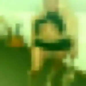 Photo exclusive de Prisca, 23 ans à Sainte-Pazanne - rencontre coquine