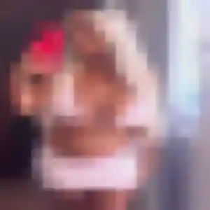 Rejoins Tamara, 24 ans à Sainte-Rose en privé