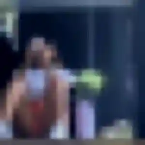 Yvette, fille de 19 ans propose rencontre cougar à Treillières