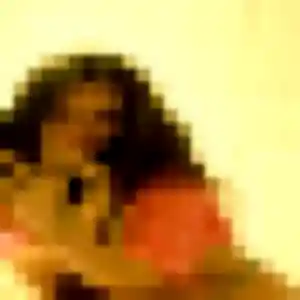 Wanda, 26 ans, connectée à Urrugne pour une rencontre coquine