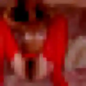 Viviane, femme de 23 ans cherche rencontre cougar à Vaison-la-Romaine