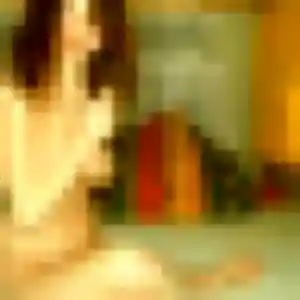 Aisha, 21 ans, connectée à Vaucresson pour une rencontre coquine