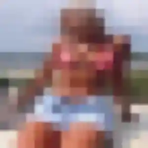 Photo de Alix à Villefontaine (25 ans) - rencontre cougar gratuit
