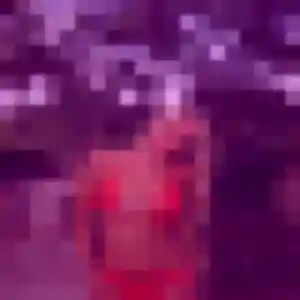 Nolwenn, 19 ans, connectée à Villefontaine pour une rencontre coquine