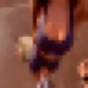 Ameline, 20 ans, cherche un rencontre cougar à Villeneuve-lès-Avignon
