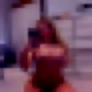 Lamia de Villeneuve-sur-Lot, 29 ans - rencontre cougar discret