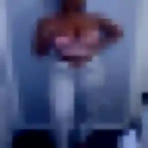 Photo exclusive de Malika, 20 ans à Vizille - rencontre sans lendemain