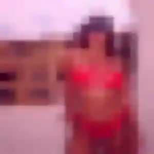 Profil de Nadia à Vizille (28 ans) - rencontre cougar anonyme